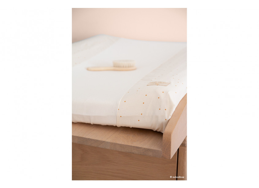 honey-sweet-dots-